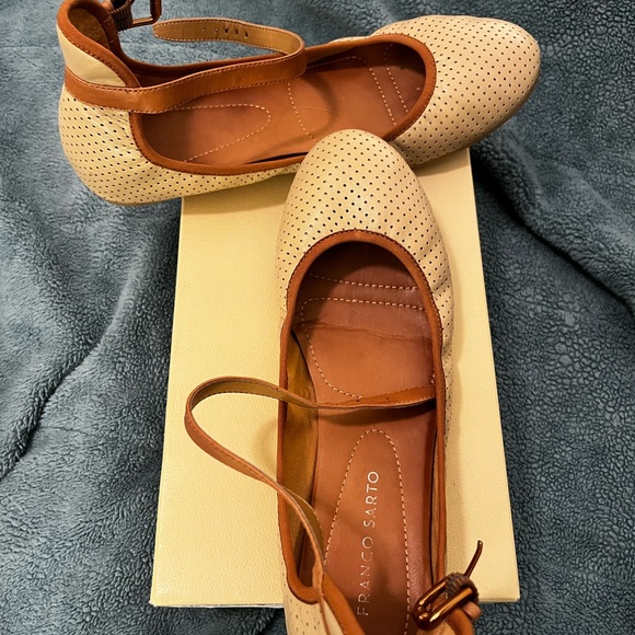 Franco Sarto nude ballet flat - Picture 1 of 7